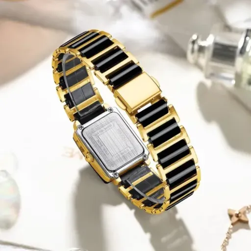 Gosasa Big Dial Dragon Watch Review: flashy look on a tight budget