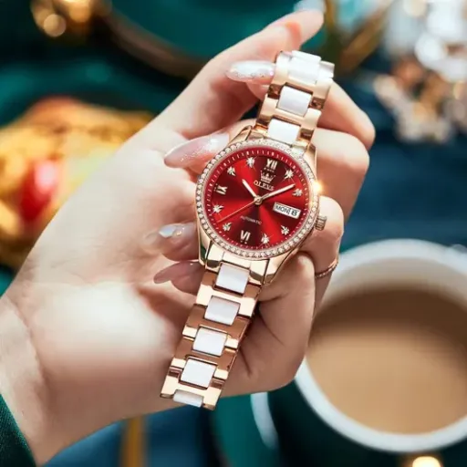 OLEVS 6637 Red Review: a flashy automatic watch that looks pricier than it is
