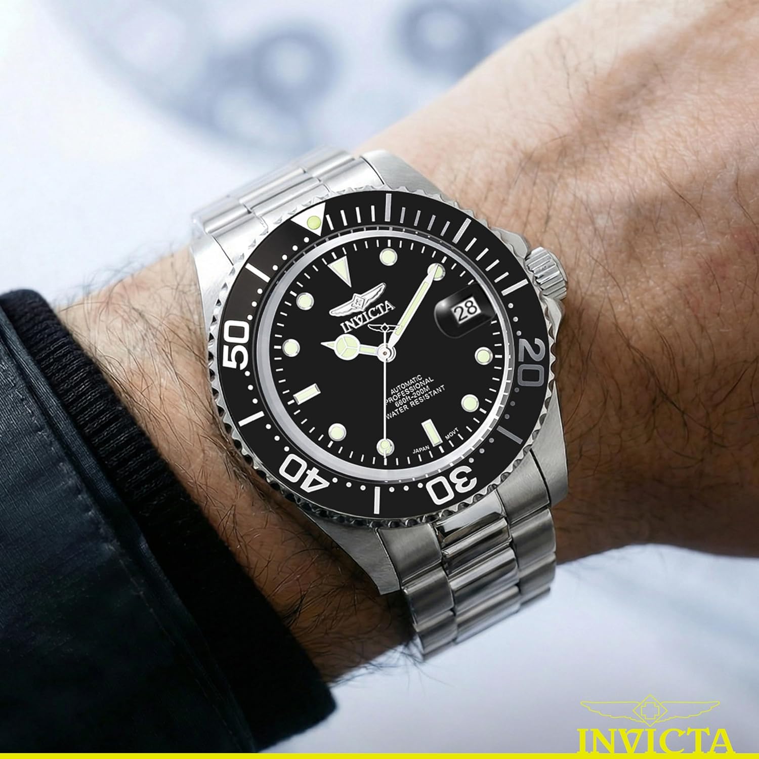 Pro Diver Stainless Steel Men's Automatic Watch - 40mm Black / Silver / Black